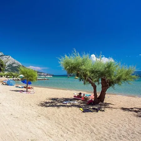 Villa New! Mir With Private Pool, 3 Bedrooms, 7km From Sandy